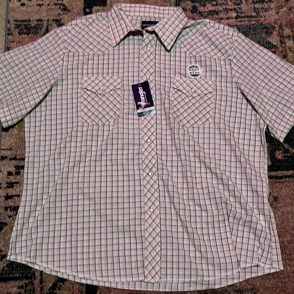 NEW wrangler button up dress shirt!